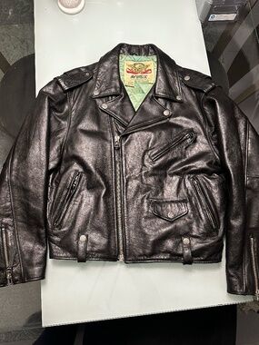 AVIREX Black Leather Biker Jacket ~ Vintage ~ Large